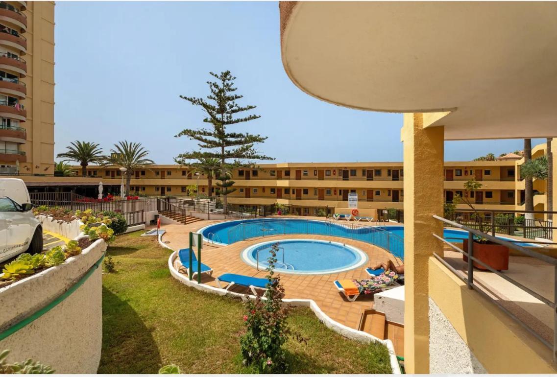 Apartamento De Lujo En Torre Del Sol, Playa De Las Americas Arona  Exterior photo